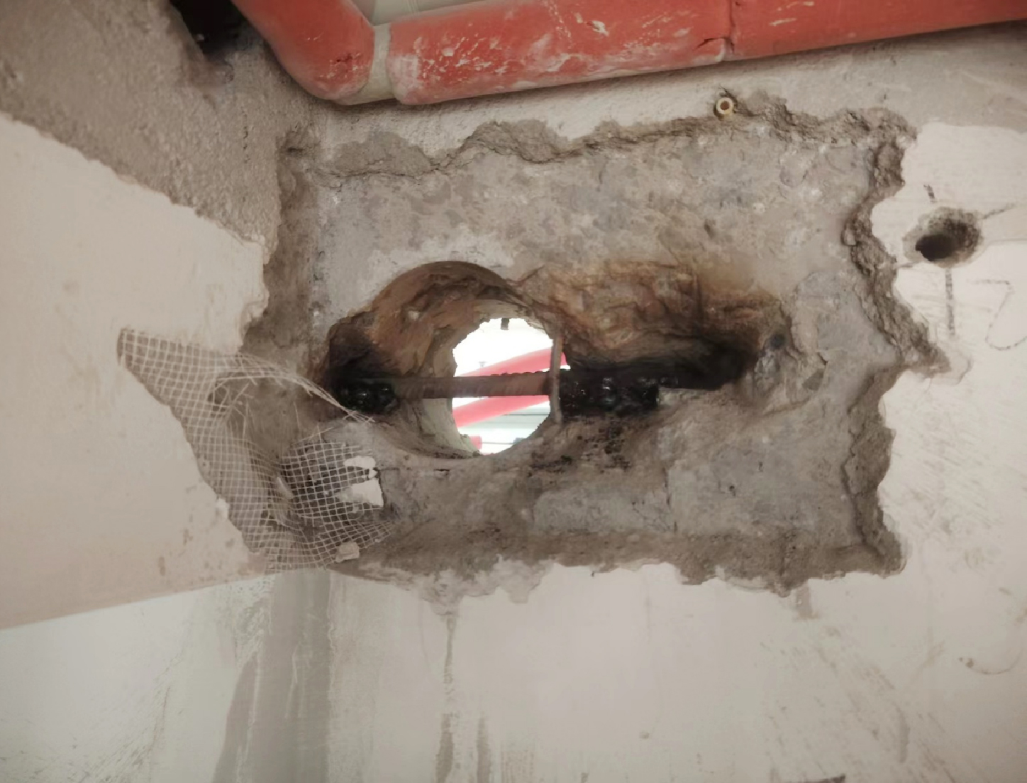 梁上洞口恢復(fù)