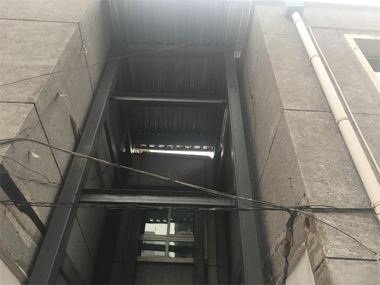鋼結(jié)構(gòu)電梯井道