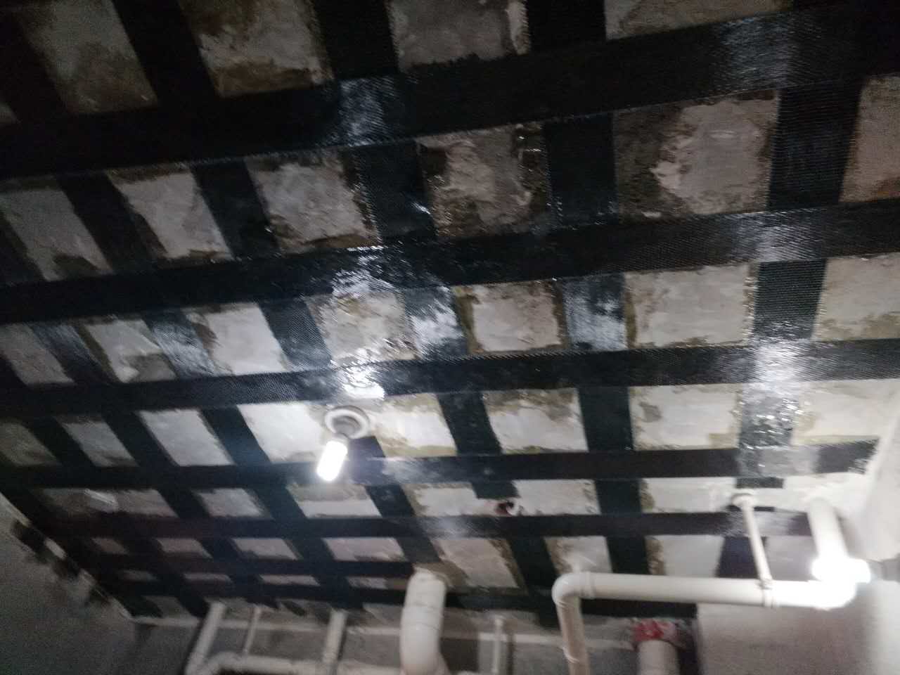 樓板保護(hù)層脫落修補(bǔ)加固