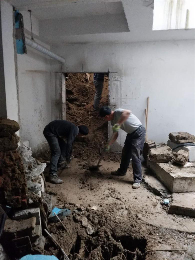 別墅挖地下室